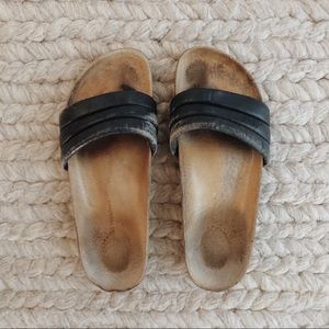 Beatrice Valenzuela Sandalias in navy, size 40